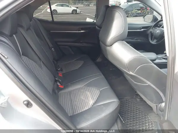 4T1G11AK2NU693179 2022 TOYOTA CAMRY - Image 8
