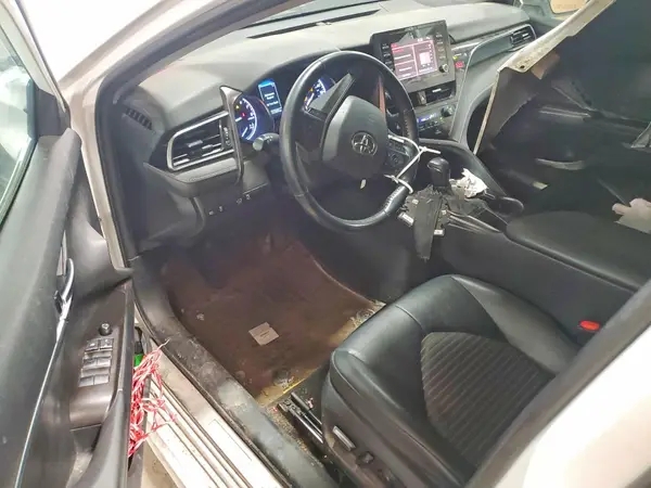4T1G11AK2NU700650 2022 TOYOTA CAMRY - Image 8