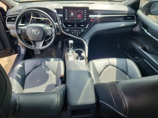 4T1G11AK2NU708201 2022 TOYOTA CAMRY - Image 8