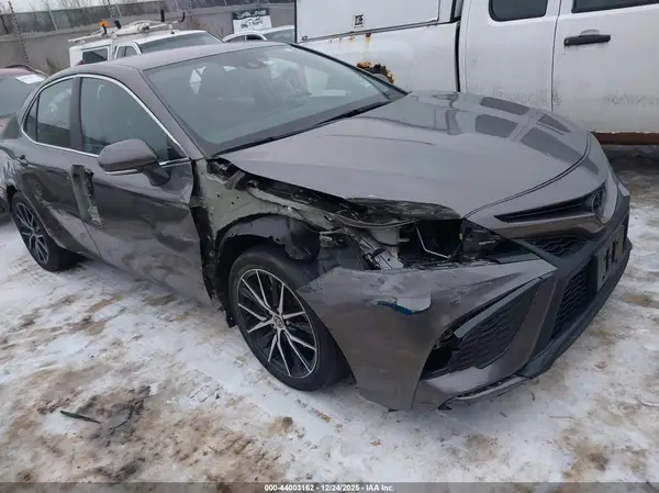 4T1G11AK2PU083480 2023 TOYOTA CAMRY - Image 1
