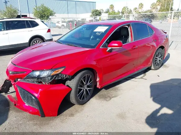 4T1G11AK2PU085407 2023 TOYOTA CAMRY - Image 2