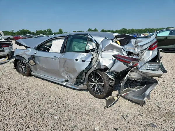4T1G11AK2PU118910 2023 TOYOTA CAMRY - Image 2