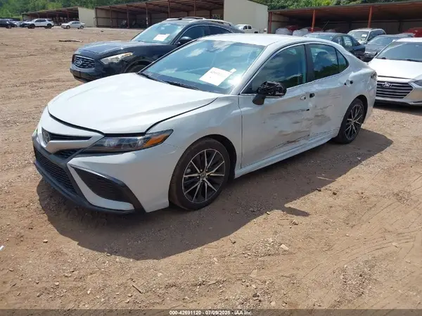 4T1G11AK2PU119765 2023 TOYOTA CAMRY - Image 2
