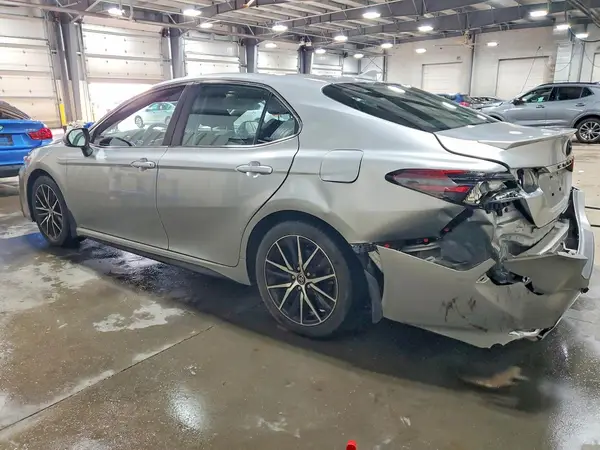 4T1G11AK2PU135741 2023 TOYOTA CAMRY - Image 2