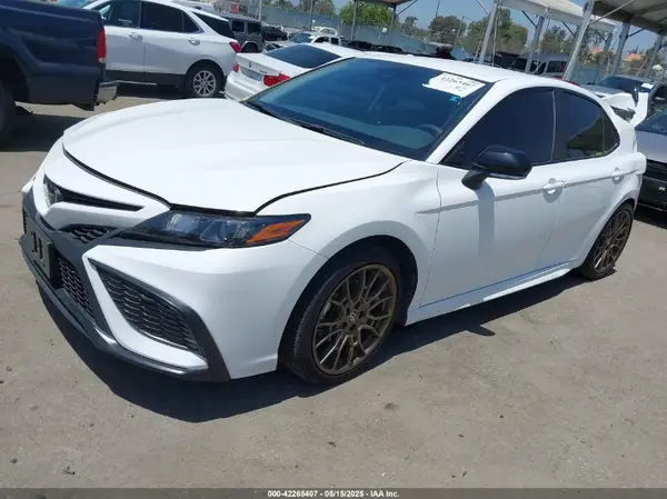 4T1G11AK2PU146903 2023 TOYOTA CAMRY - Image 2