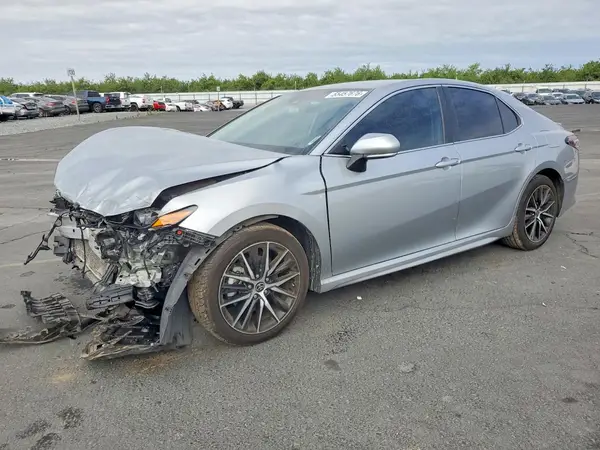 4T1G11AK2PU154810 2023 TOYOTA CAMRY - Image 1