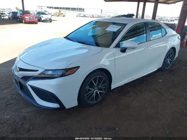 4T1G11AK2PU161644 2023 TOYOTA CAMRY - Image 2