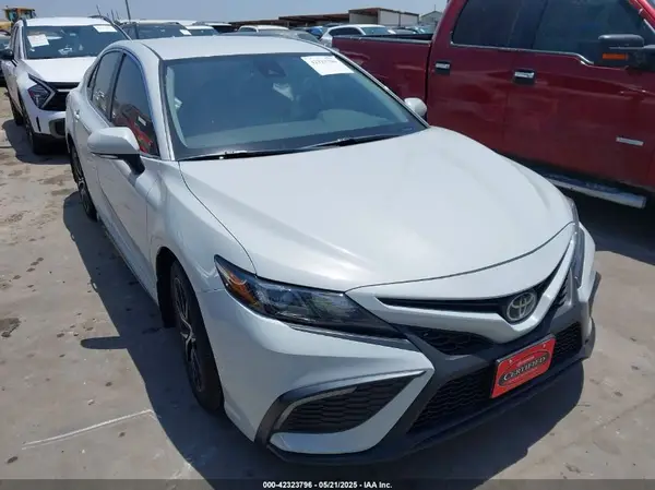 4T1G11AK2PU171610 2023 TOYOTA CAMRY - Image 1