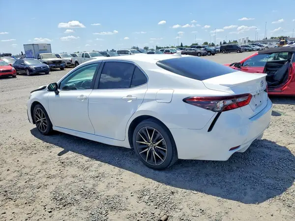 4T1G11AK2PU728998 2023 TOYOTA CAMRY - Image 2
