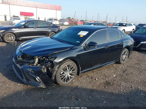 4T1G11AK2PU733621 2023 TOYOTA CAMRY - Image 2
