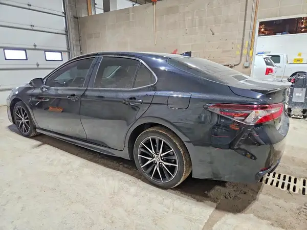 4T1G11AK2PU735501 2023 TOYOTA CAMRY - Image 2