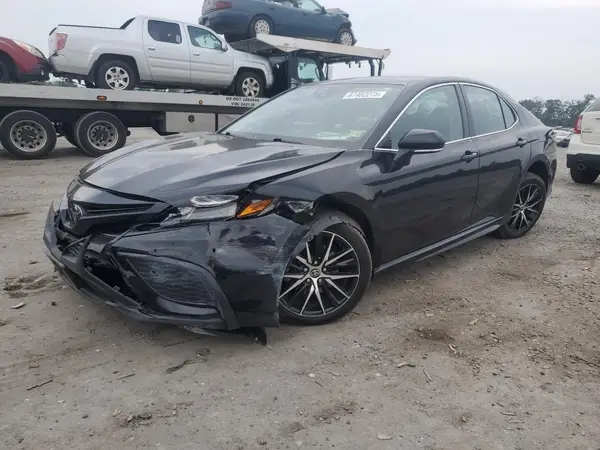 4T1G11AK2PU742612 2023 TOYOTA CAMRY - Image 1