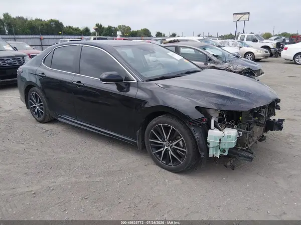 4T1G11AK2PU752427 2023 TOYOTA CAMRY - Image 1