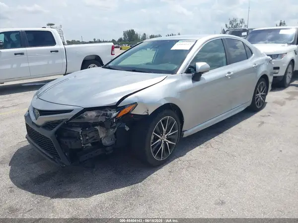4T1G11AK2PU755523 2023 TOYOTA CAMRY - Image 2