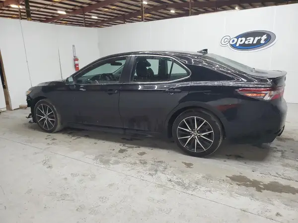 4T1G11AK2PU758115 2023 TOYOTA CAMRY - Image 2
