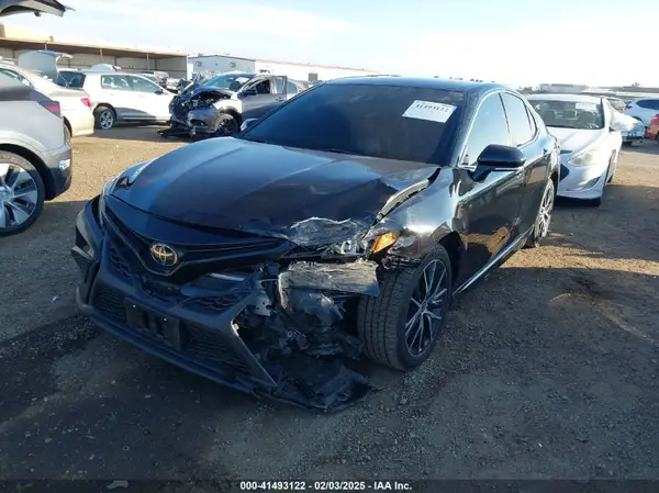 4T1G11AK2PU758230 2023 TOYOTA CAMRY - Image 2
