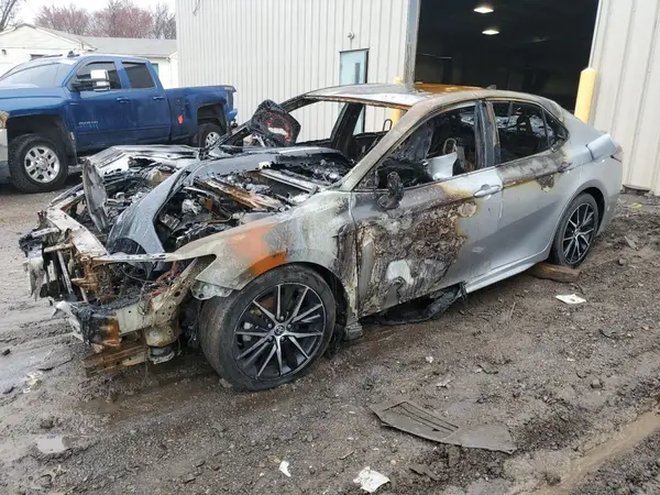 4T1G11AK2PU759068 2023 TOYOTA CAMRY - Image 1
