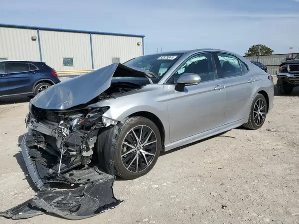 4T1G11AK2PU759717 2023 TOYOTA CAMRY - Image 1