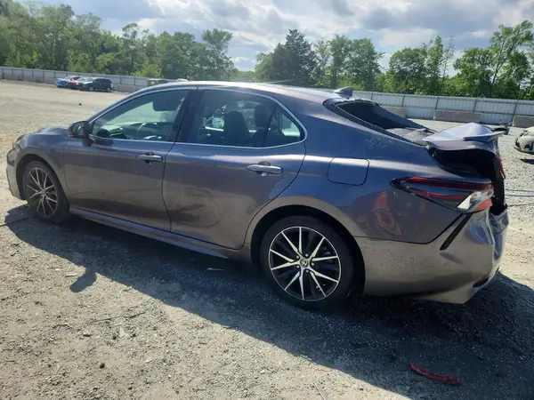 4T1G11AK2PU770541 2023 TOYOTA CAMRY - Image 2