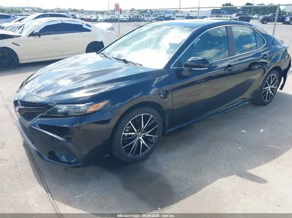 4T1G11AK2PU771320 2023 TOYOTA CAMRY - Image 2