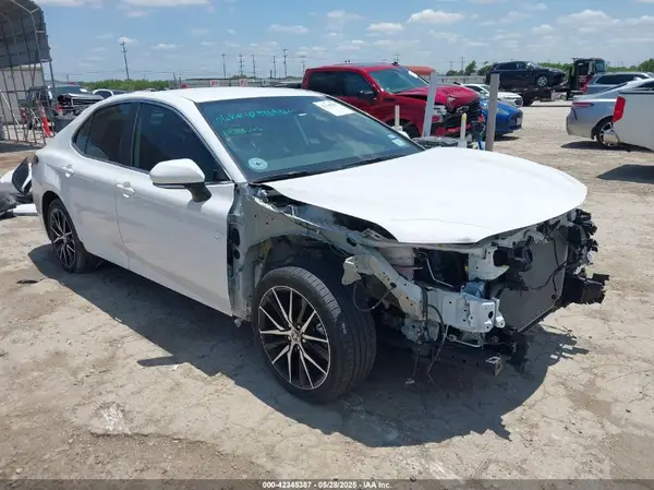 4T1G11AK2PU774203 2023 TOYOTA CAMRY - Image 1