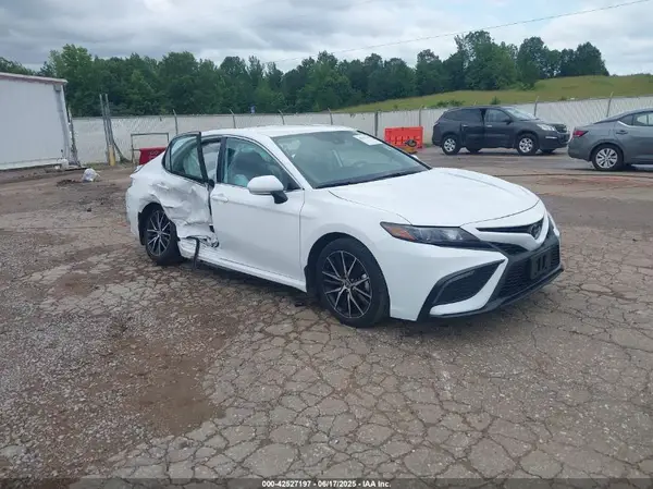 4T1G11AK2PU779840 2023 TOYOTA CAMRY - Image 1