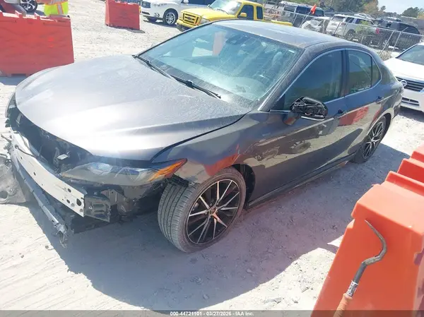 4T1G11AK2PU783077 2023 TOYOTA CAMRY - Image 2