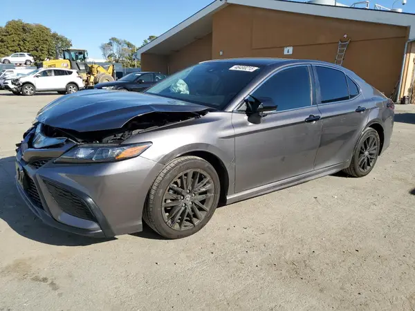 4T1G11AK2PU789865 2023 TOYOTA CAMRY - Image 1