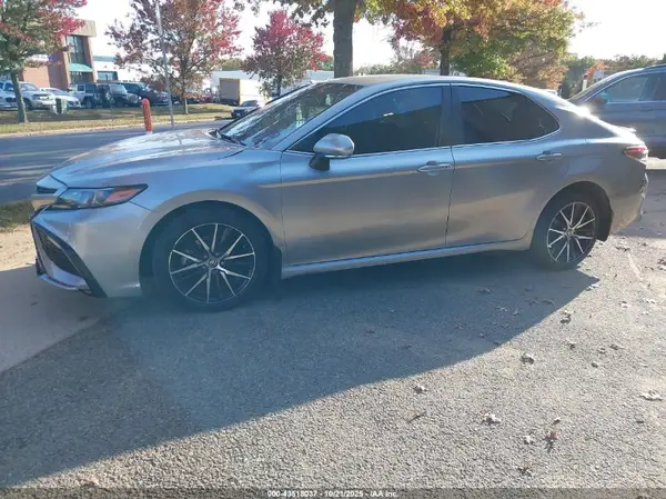 4T1G11AK2PU789879 2023 TOYOTA CAMRY - Image 2
