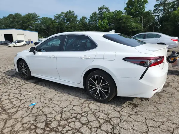 4T1G11AK2PU790143 2023 TOYOTA CAMRY - Image 2