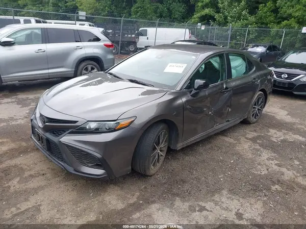 4T1G11AK2PU790563 2023 TOYOTA CAMRY - Image 2