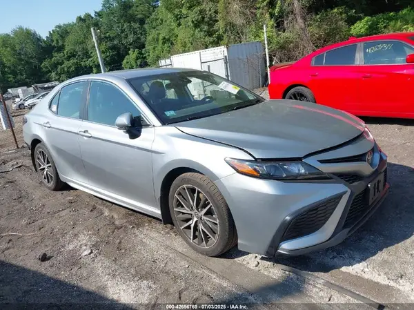 4T1G11AK2PU795732 2023 TOYOTA CAMRY - Image 1