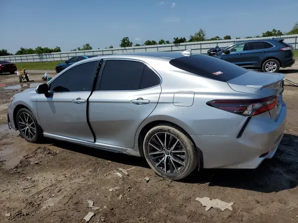 4T1G11AK2PU798582 2023 TOYOTA CAMRY - Image 2