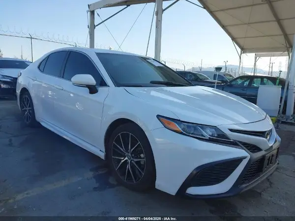 4T1G11AK2PU799683 2023 TOYOTA CAMRY - Image 1