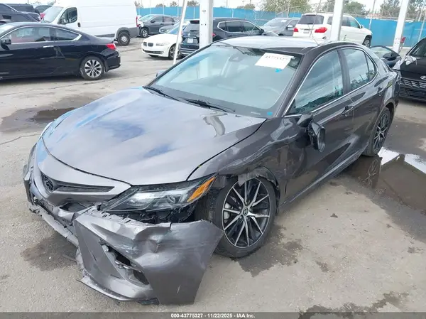 4T1G11AK2PU800041 2023 TOYOTA CAMRY - Image 2
