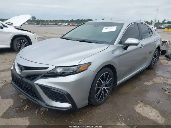 4T1G11AK2PU803716 2023 TOYOTA CAMRY - Image 2