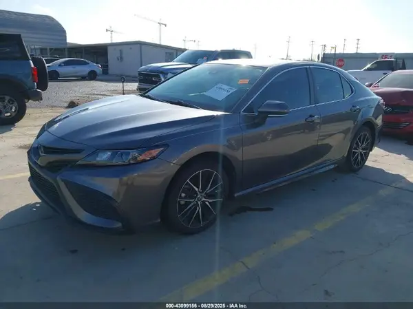4T1G11AK2PU804980 2023 TOYOTA CAMRY - Image 2