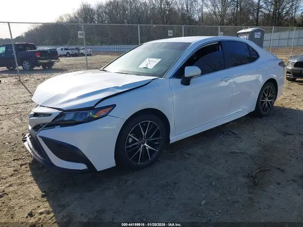 4T1G11AK2PU812447 2023 TOYOTA CAMRY - Image 2