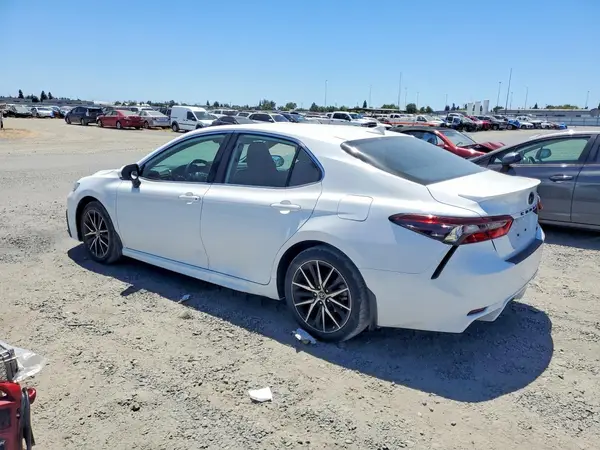 4T1G11AK2PU816711 2023 TOYOTA CAMRY - Image 2