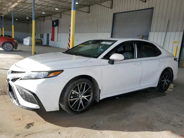 4T1G11AK2PU820242 2023 TOYOTA CAMRY - Image 1