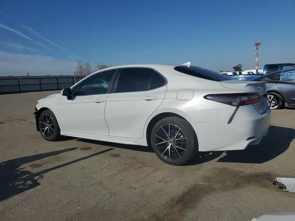 4T1G11AK2RU202759 2024 TOYOTA CAMRY - Image 2