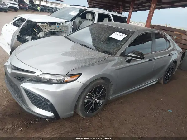 4T1G11AK2RU206472 2024 TOYOTA CAMRY - Image 2