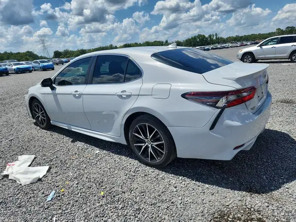 4T1G11AK2RU213597 2024 TOYOTA CAMRY - Image 2