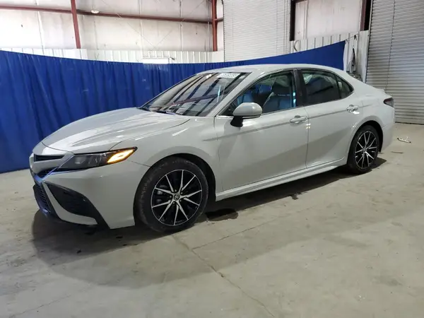 4T1G11AK2RU236037 2024 TOYOTA CAMRY - Image 1