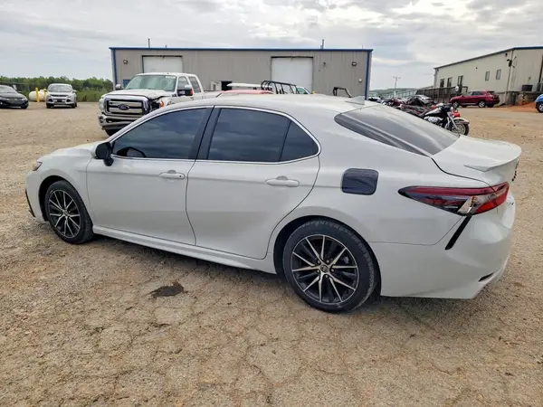 4T1G11AK2RU237253 2024 TOYOTA CAMRY - Image 2