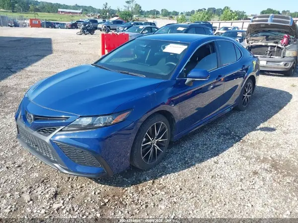4T1G11AK2RU247281 2024 TOYOTA CAMRY - Image 2