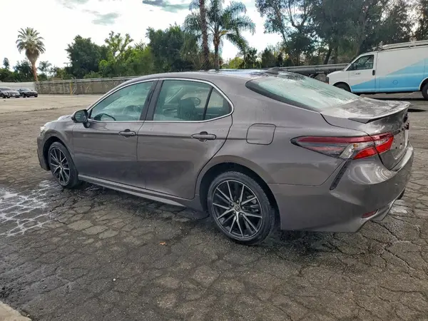 4T1G11AK2RU255705 2024 TOYOTA CAMRY - Image 2