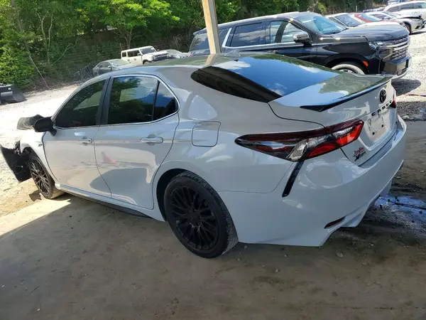 4T1G11AK2RU256031 2024 TOYOTA CAMRY - Image 2