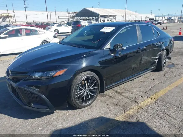 4T1G11AK2RU257261 2024 TOYOTA CAMRY - Image 2