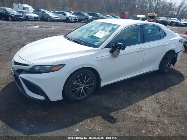 4T1G11AK2RU840512 2024 TOYOTA CAMRY - Image 2